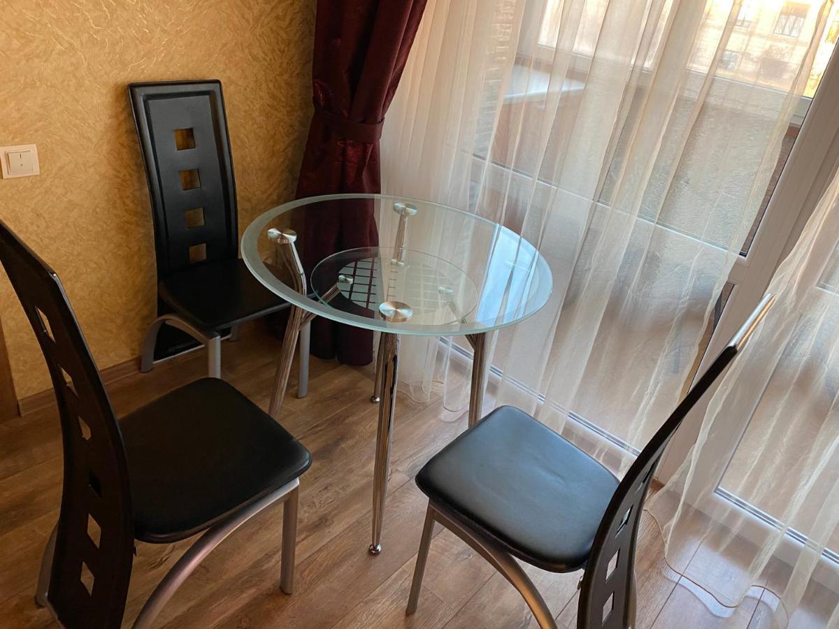 New Apartments With Panoramic Views On Avenue Nauky ハルキウ エクステリア 写真