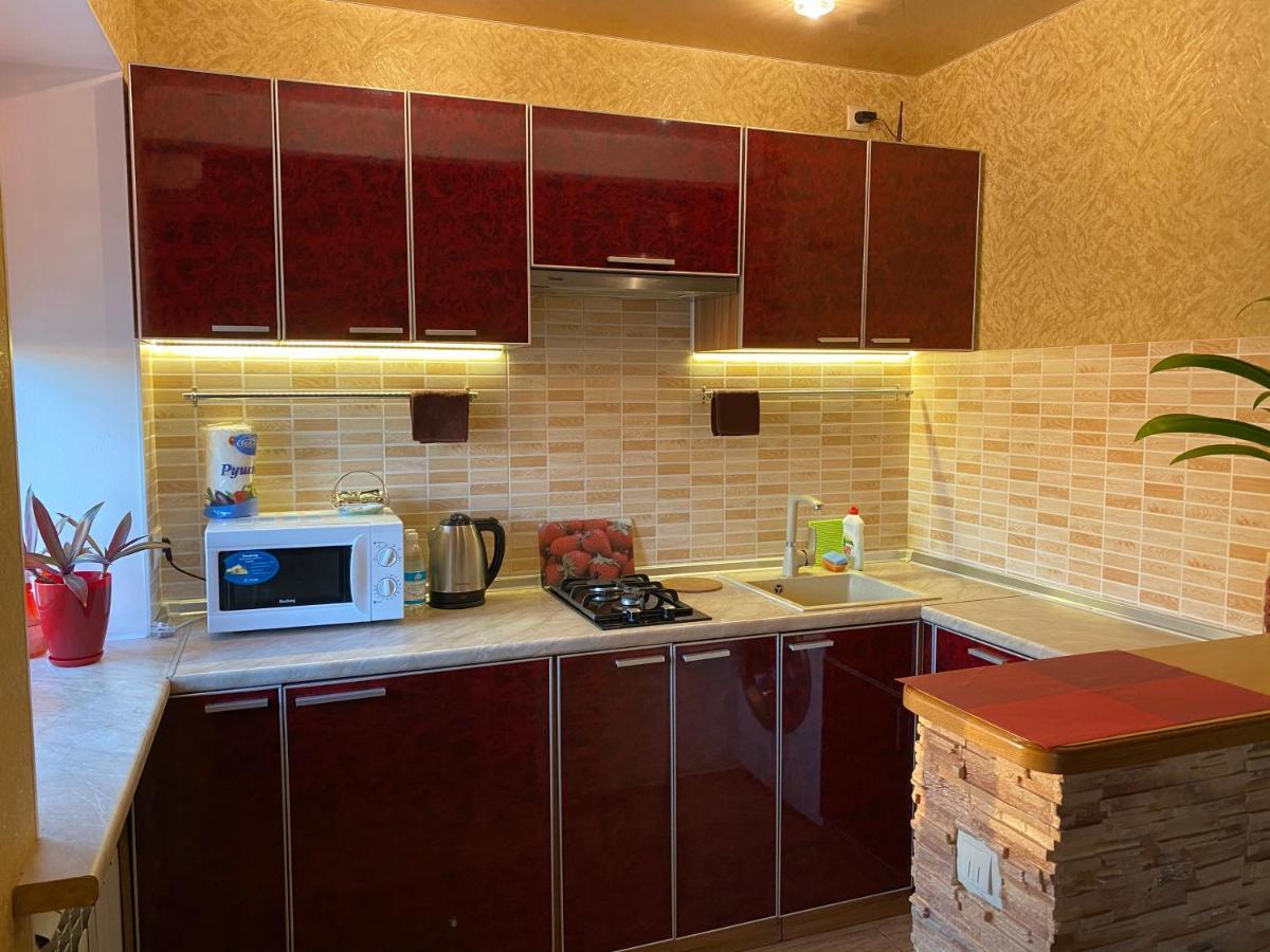 New Apartments With Panoramic Views On Avenue Nauky ハルキウ エクステリア 写真