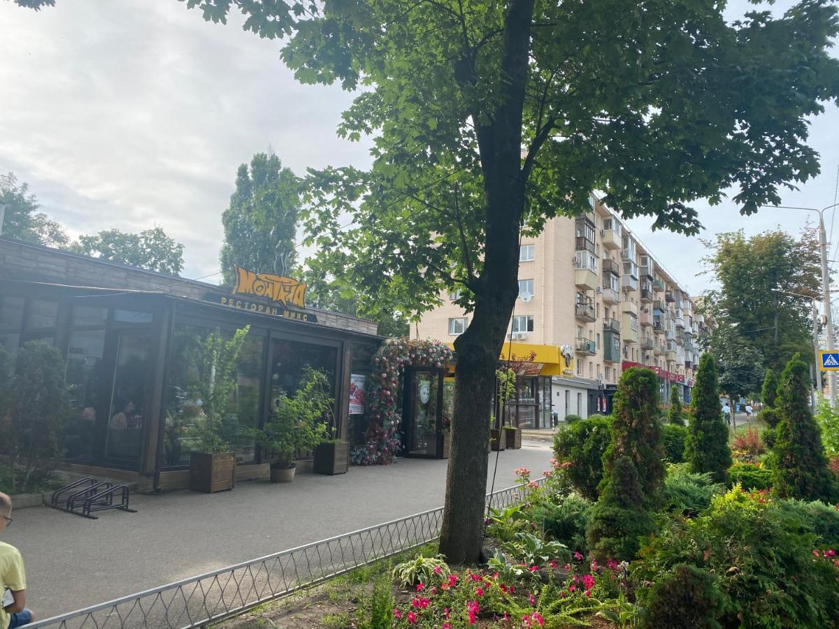 New Apartments With Panoramic Views On Avenue Nauky ハルキウ エクステリア 写真