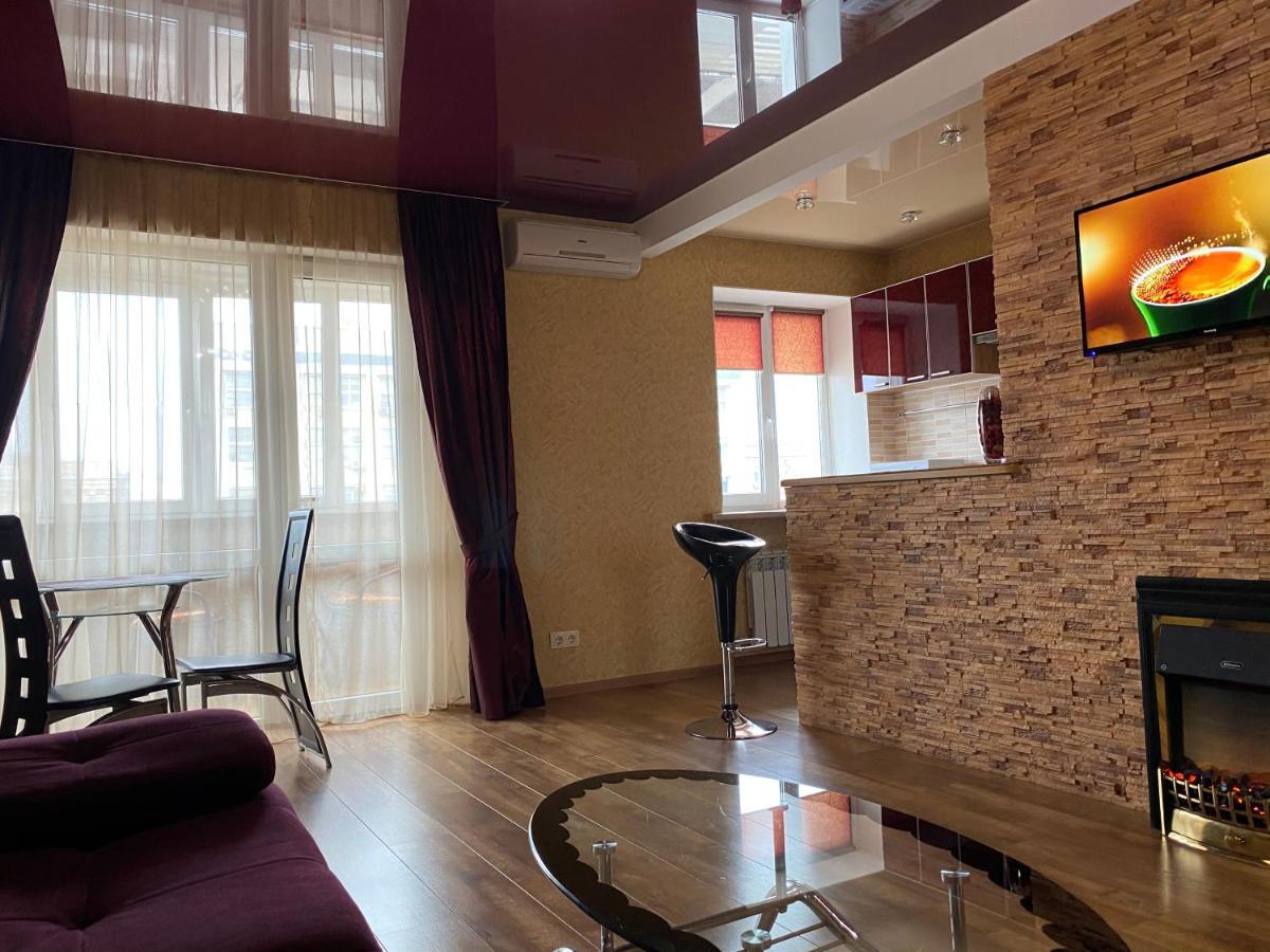 New Apartments With Panoramic Views On Avenue Nauky ハルキウ エクステリア 写真